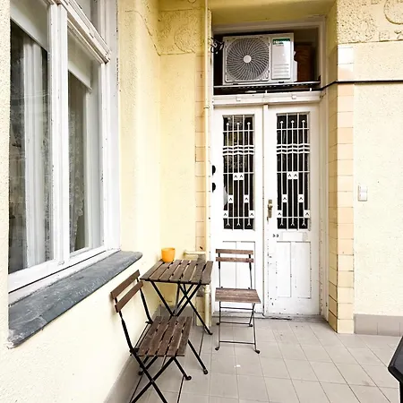 Stylish 1br With Ac In The Heart Of -skyline House * Budapest