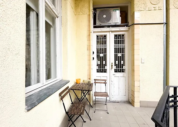 Stylish 1br With Ac In The Heart Of -skyline House * Budapest